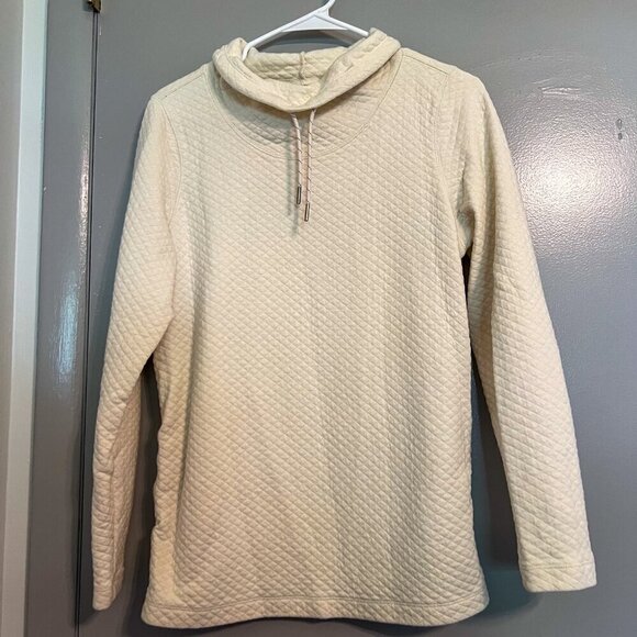 L.L. Bean Women's SoftLight Quilted Top, Funnelneck Pullover Size S - Picture 4 of 9